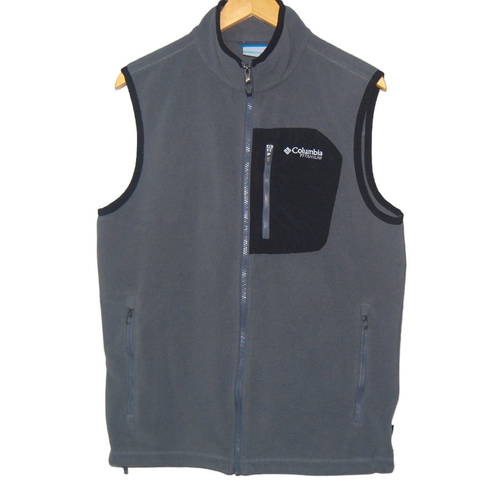 Columbia Titanium Polartec dark gray w/black accents vest Zipper front closure